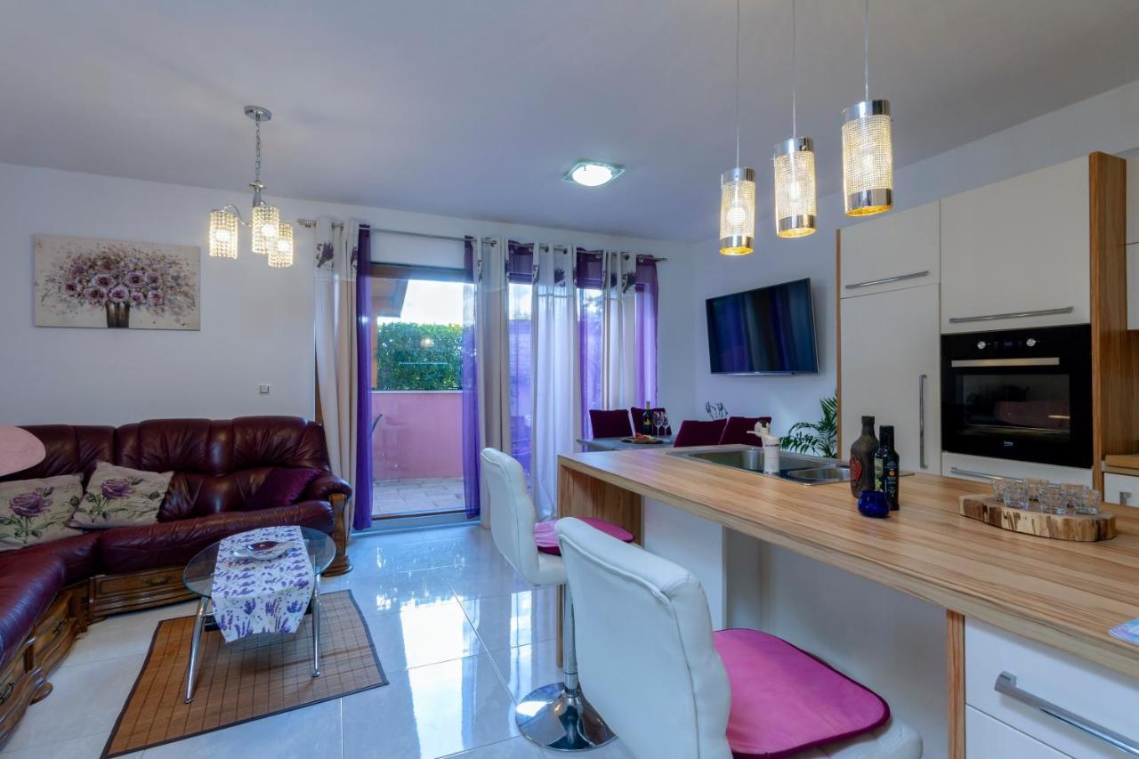 Magic Holiday Apartment Bale Exterior foto