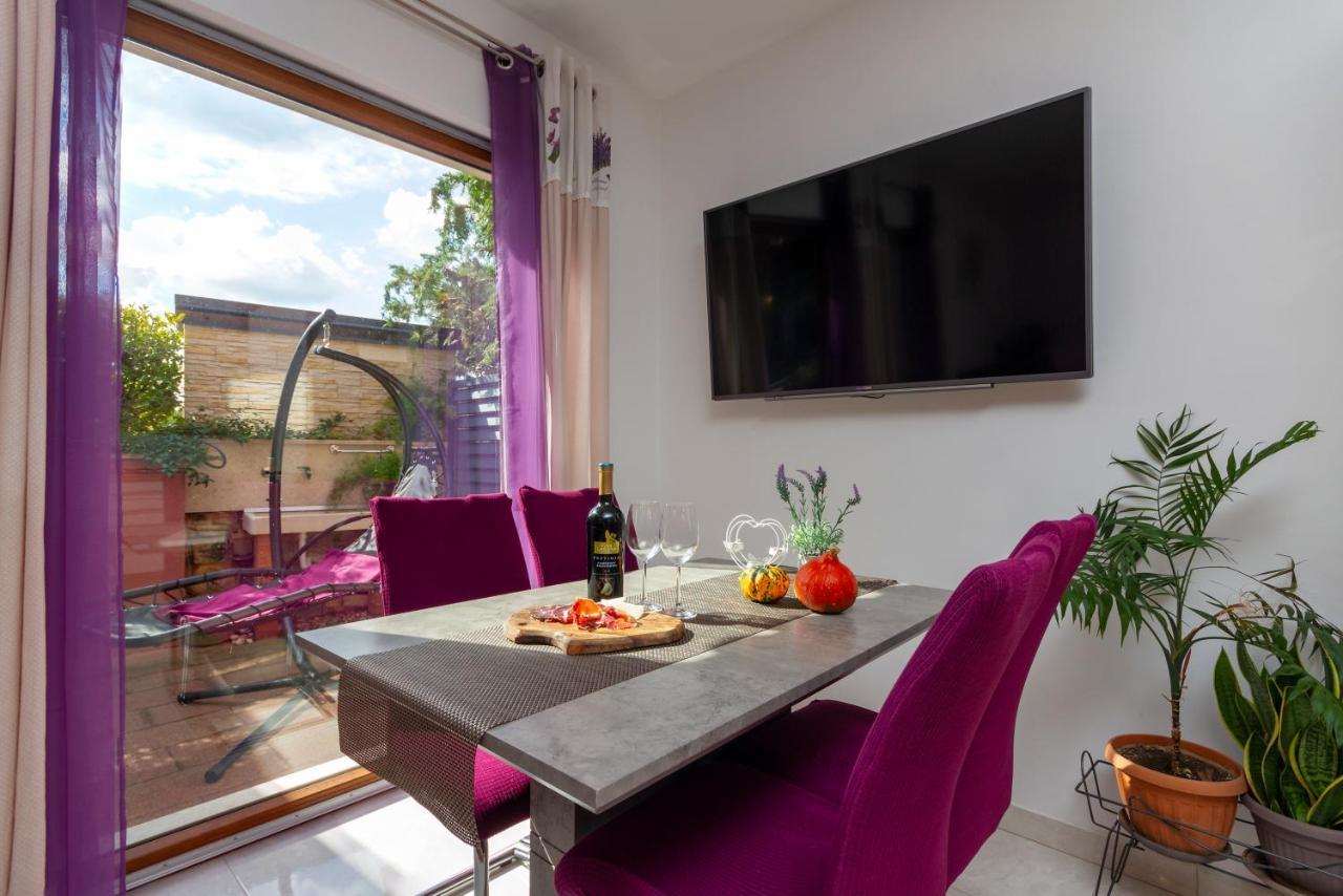 Magic Holiday Apartment Bale Exterior foto