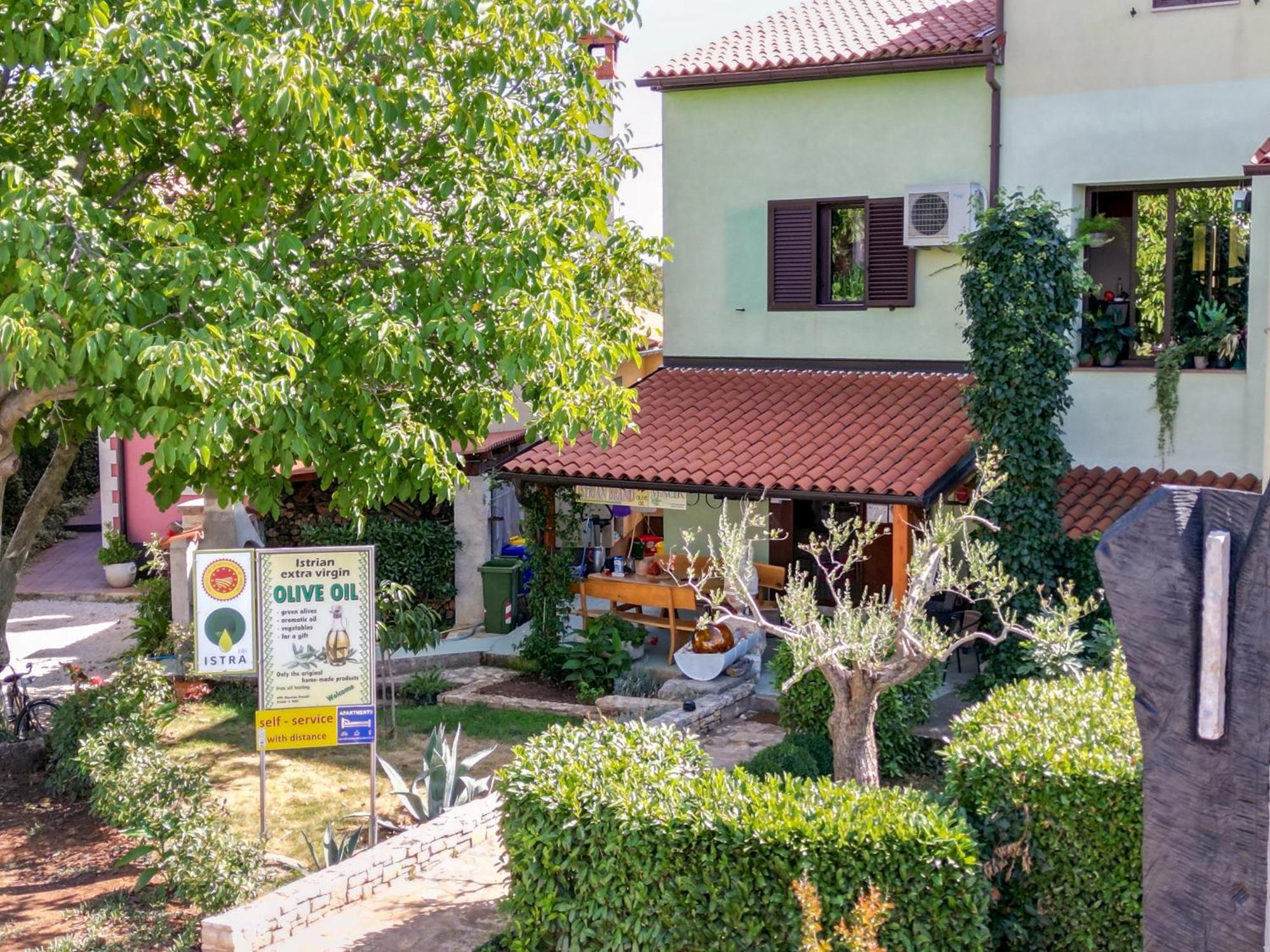 Magic Holiday Apartment Bale Exterior foto